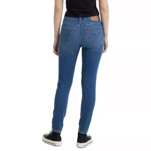 Levi’s 721 high rise skinny stretch jeans